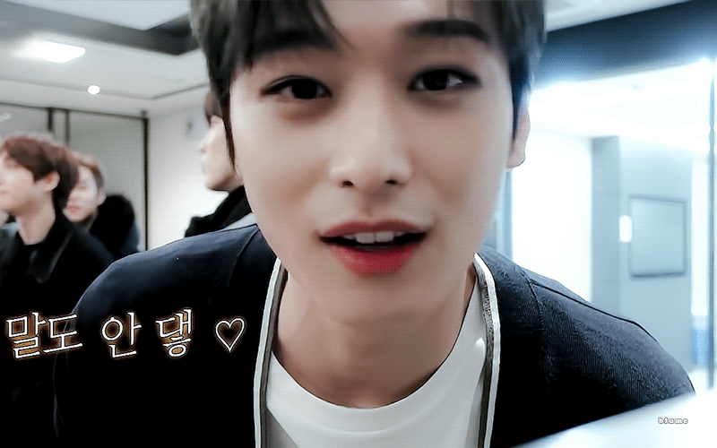 [잡담] 어떻게 이렇게 생겨서 이렇게 행동을해 ㅈㅇ이주연 | 인스티즈