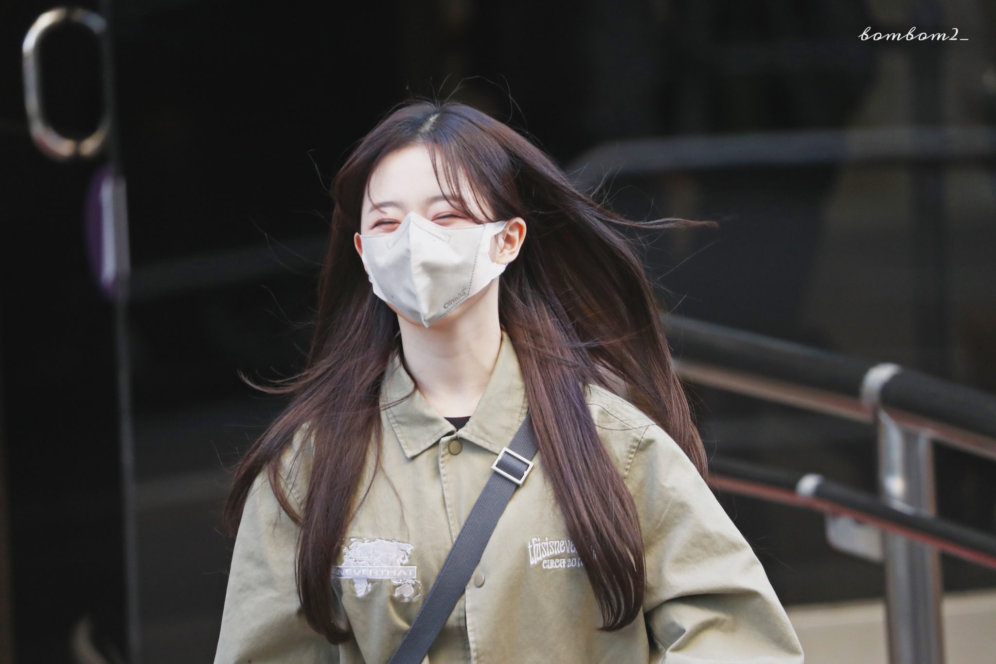 [잡담] 와 해원이 얼굴 엄청 작다 | 인스티즈