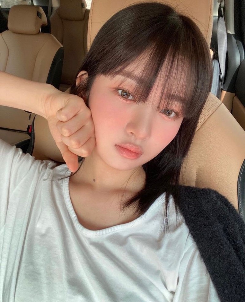 [잡담] 아이유랑 레이 립정보 아는사람있어?! 이거 두개 너무 궁금함 ㅠㅠㅠㅜ 비슷한ㄱㅓ라도ㅠ | 인스티즈