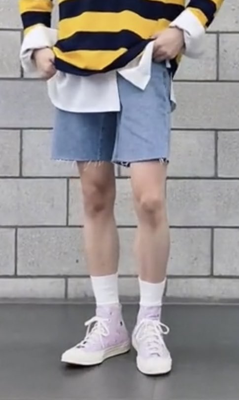 [잡담] 컨버스하이신고 양말 바짝 올려 신었는데 종아리 겁내 남음 | 인스티즈