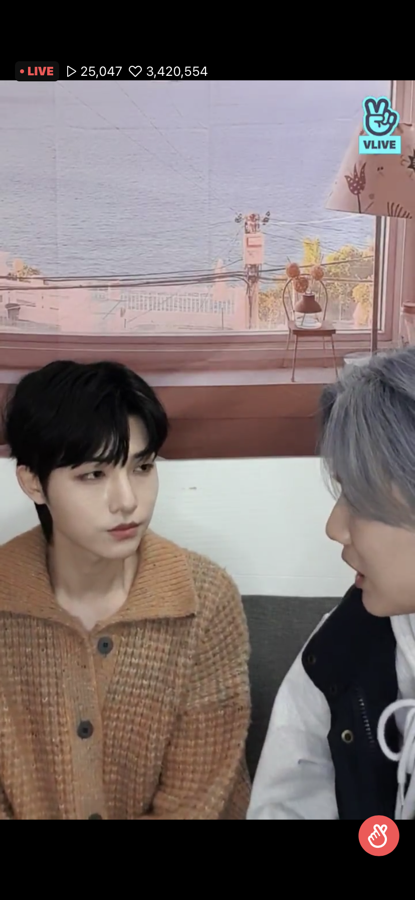 [OnAir] 동요 진짜 반성해라 이렇게 이쁜얘를 | 인스티즈