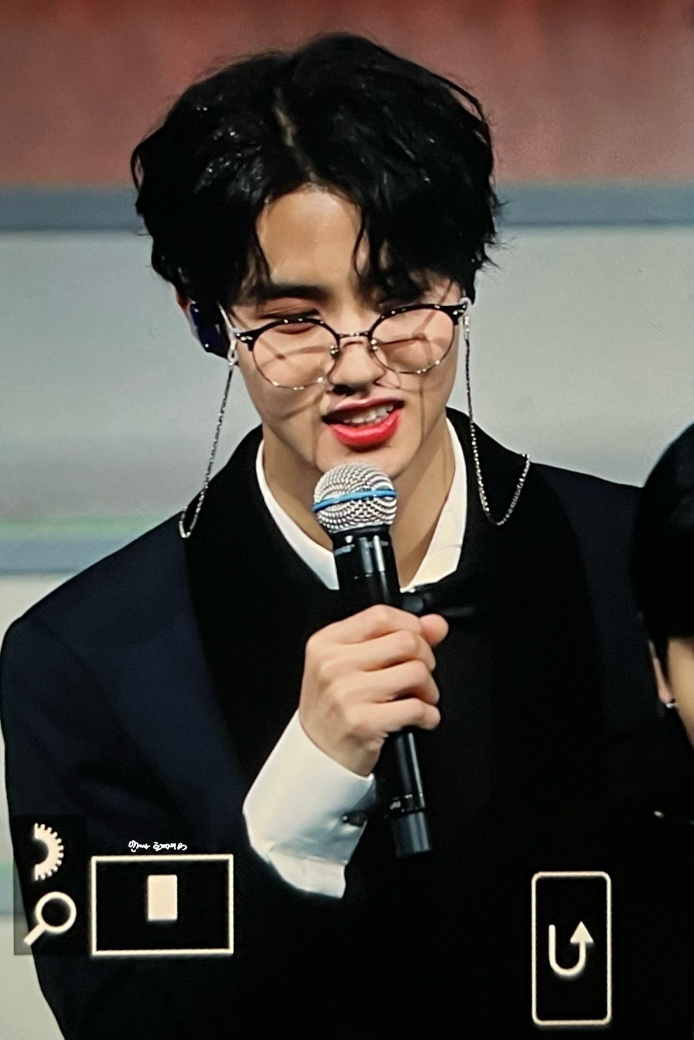 [잡담] 펜타곤 여원 안경 쓴 거ㅠㅠㅠㅠ | 인스티즈