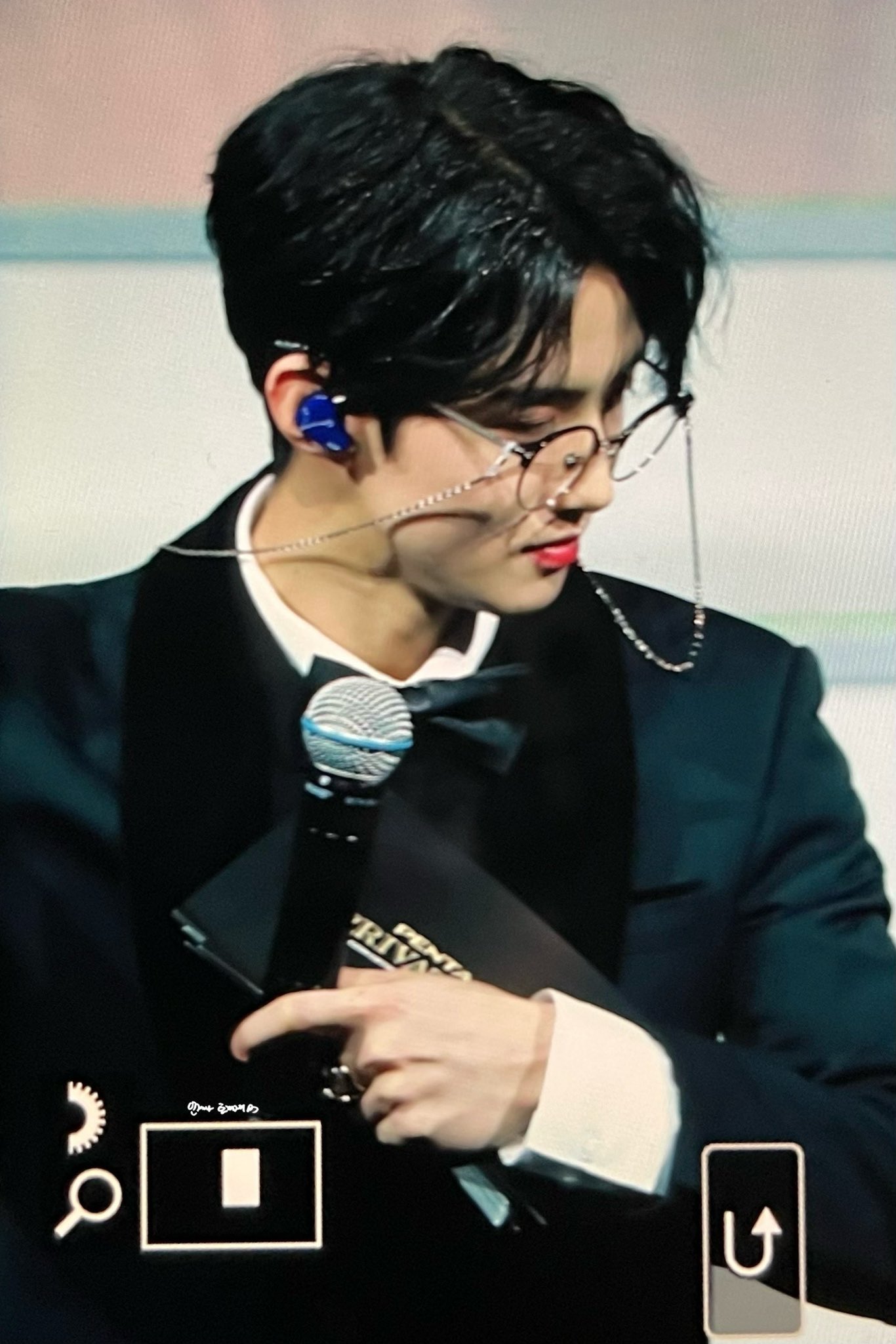 [잡담] 펜타곤 여원 안경 쓴 거ㅠㅠㅠㅠ | 인스티즈