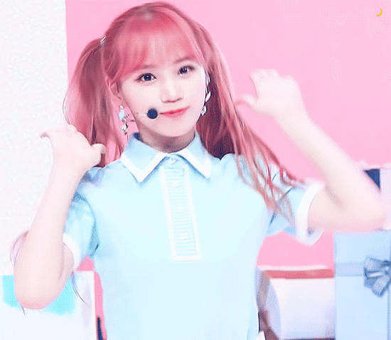 [잡담] 김채원 아이즈원 시절 움짤 보는데 새삼 이미지 정반대다ㅋㅋㅋㅋㅋㅋ | 인스티즈