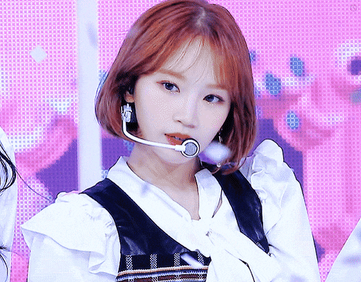 [잡담] 큰방에서 반응 좋았던 채원이 움짤 몇개 놓고 갑니다.... | 인스티즈