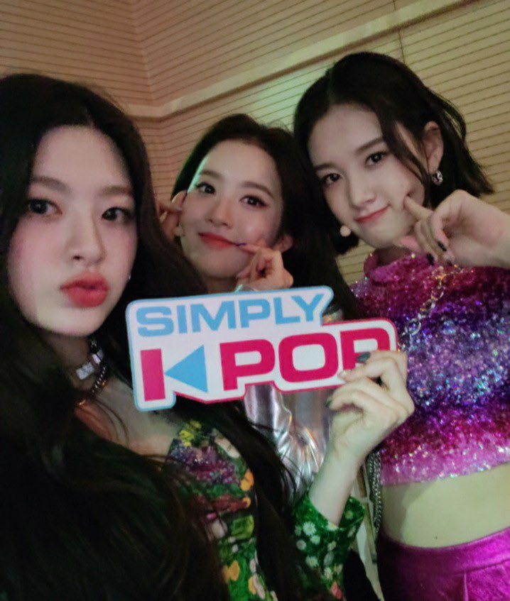 [잡담] 스테이씨 쏘배드는 진짜 레전드.. | 인스티즈