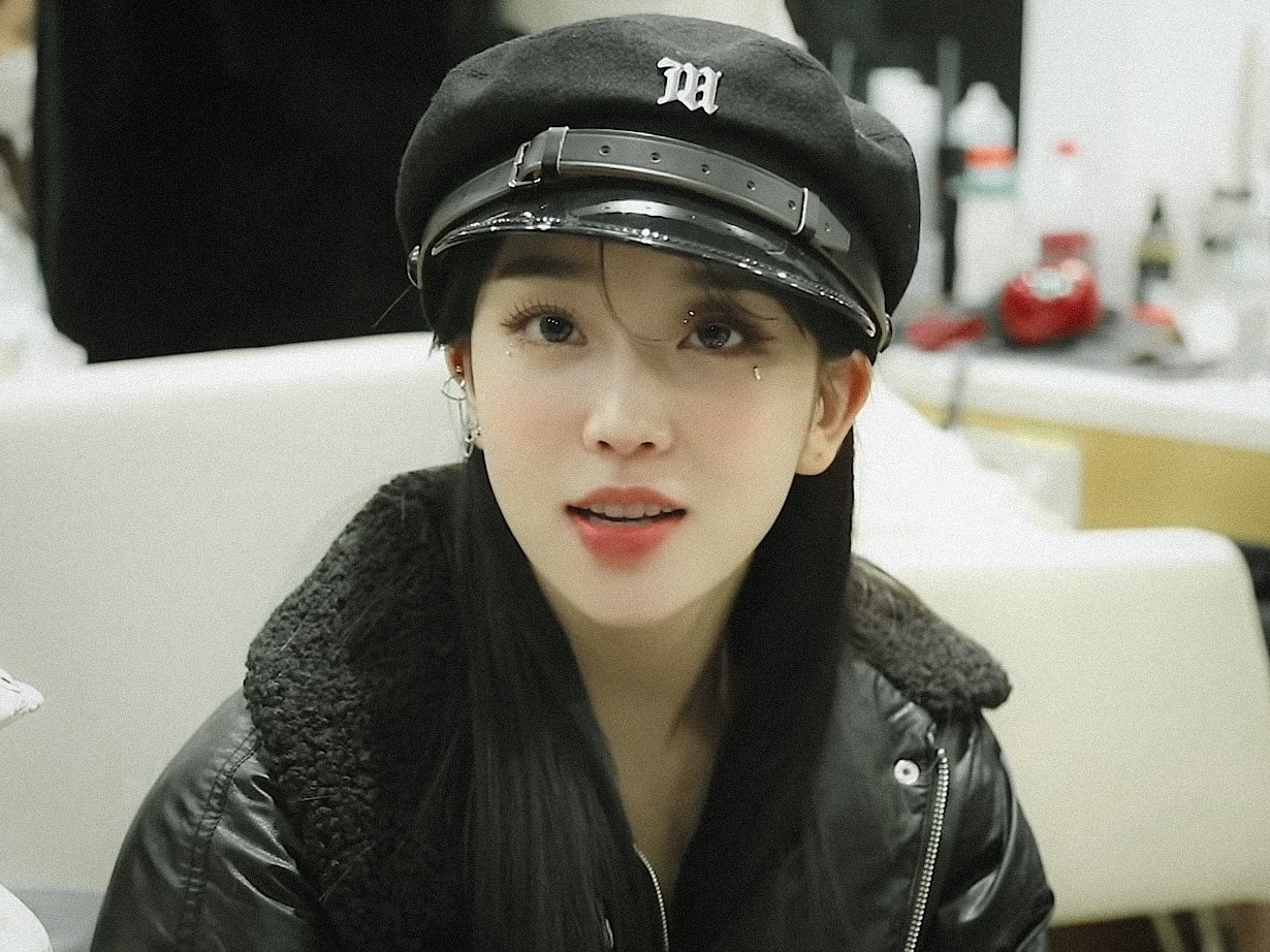 [잡담] 하이업이 올려준 스테이씨 자컨에 나온 배수민 | 인스티즈