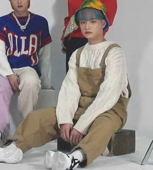 [잡담] dkz 기석이 이렇게 보니까 진짜 막내같긴하다ㅋㅋㅋㅋㅋㅋㅋ | 인스티즈