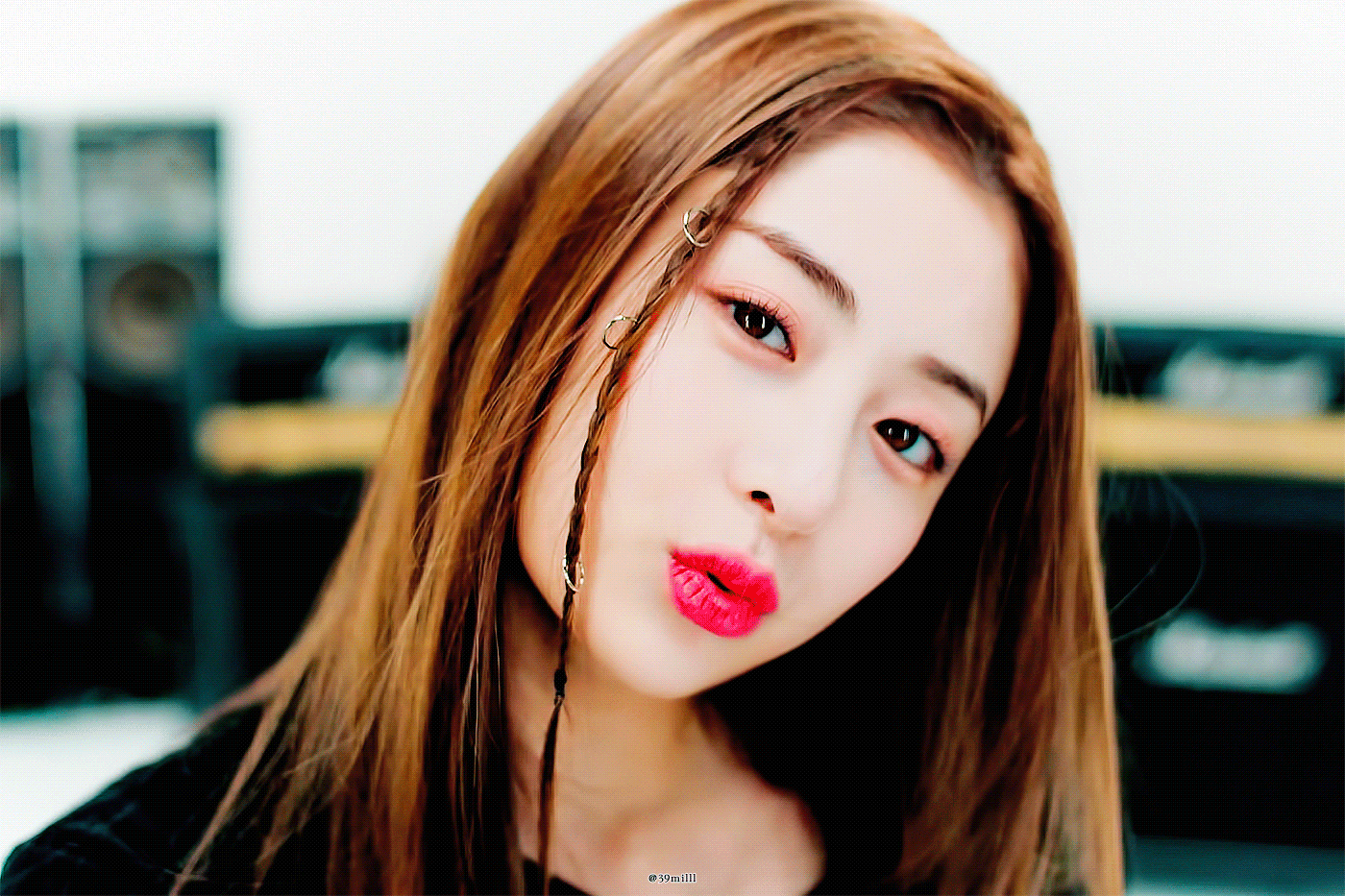 [잡담] 르세라핌 허윤진 짤 떴다ㅜㅜㅜㅜㅜ | 인스티즈