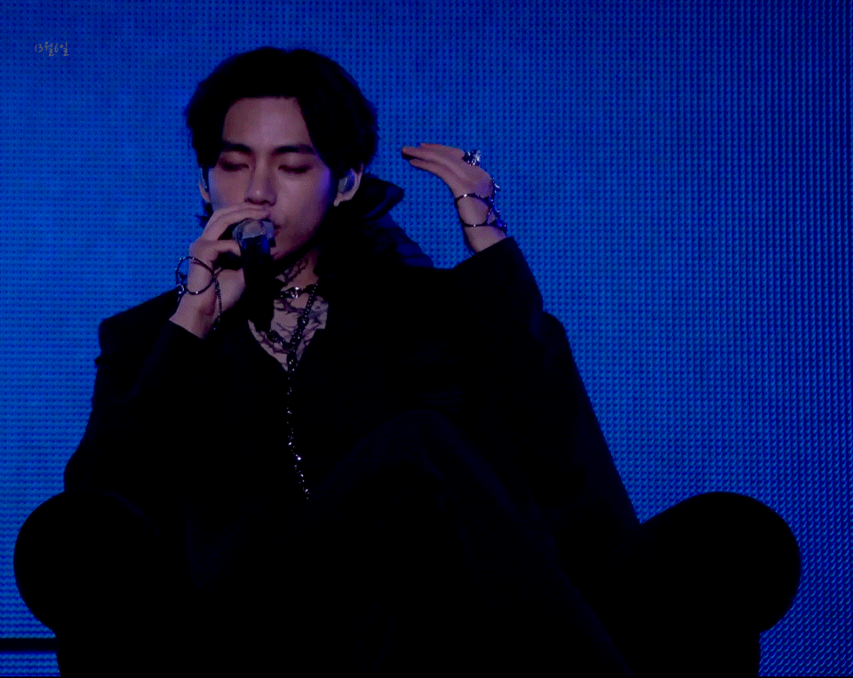 [잡담] 방탄 콘서트에 어떤 아미 뷔처럼 하고왔다 | 인스티즈