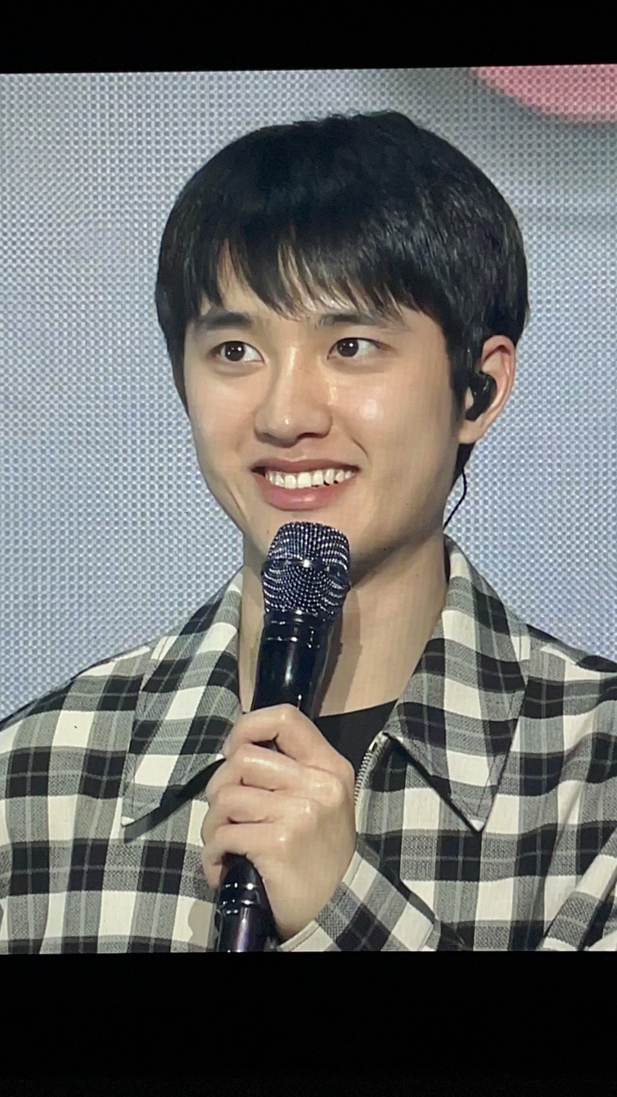[잡담] 220409 안방1열 아이폰 도경수 직캠 | 인스티즈