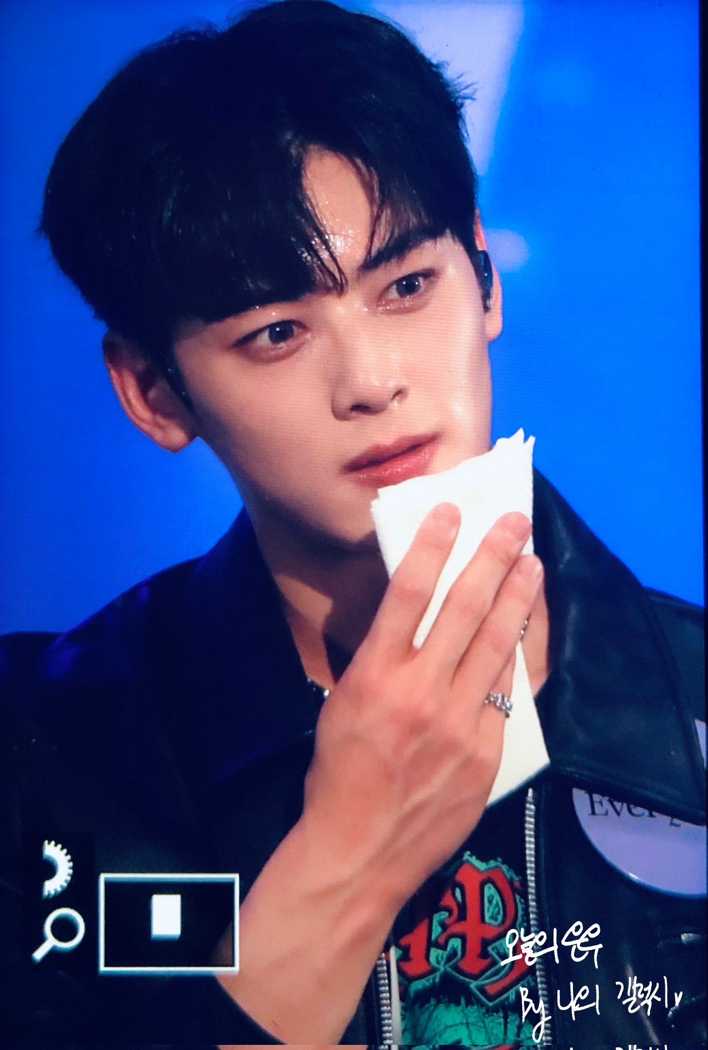 [잡담] 차은우 아스트로 팬미팅 프리뷰 사진 .. 🥺 | 인스티즈