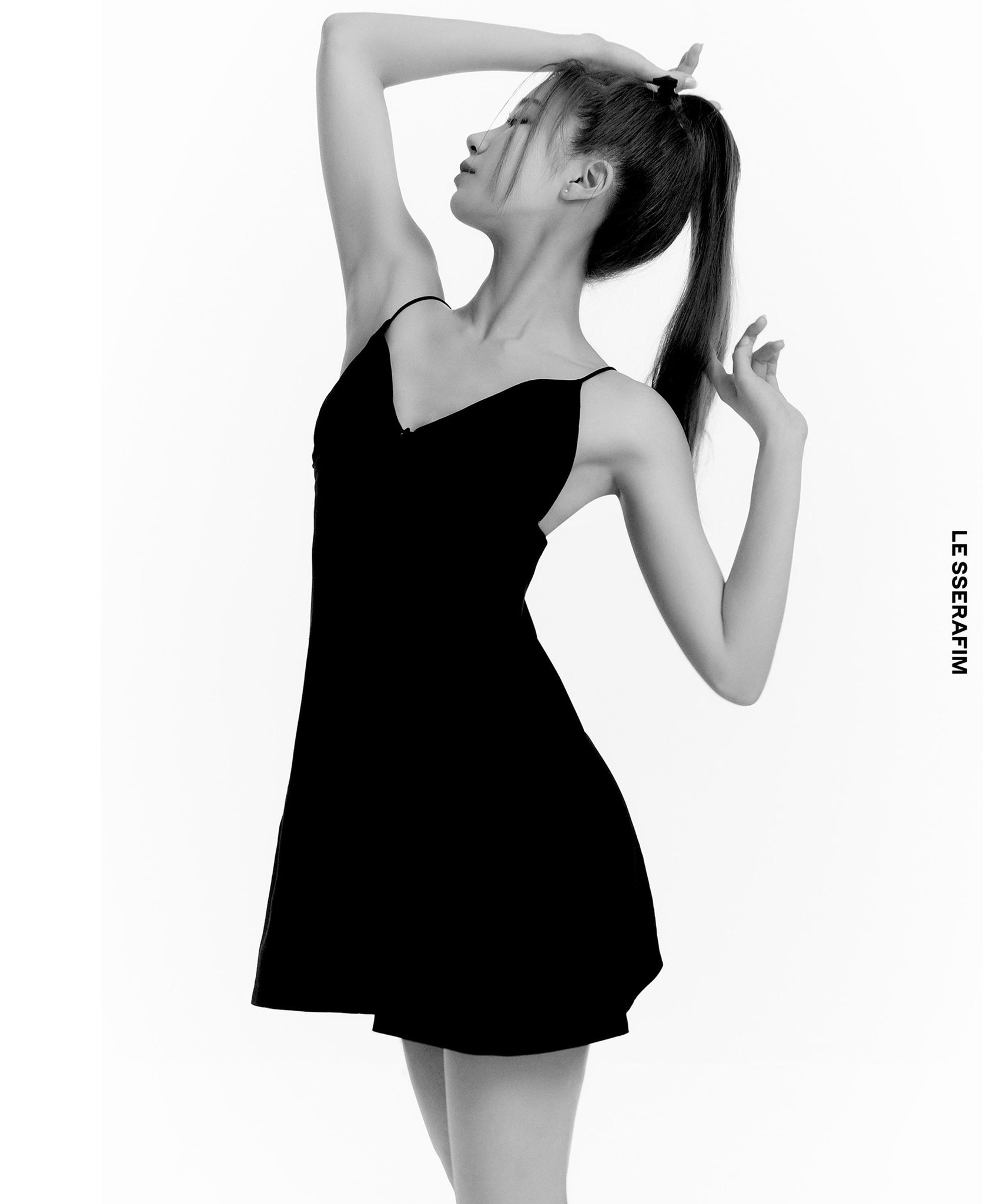 [잡담] 근데 르세라핌 그냥 여돌같이 입는거아니야...?? | 인스티즈