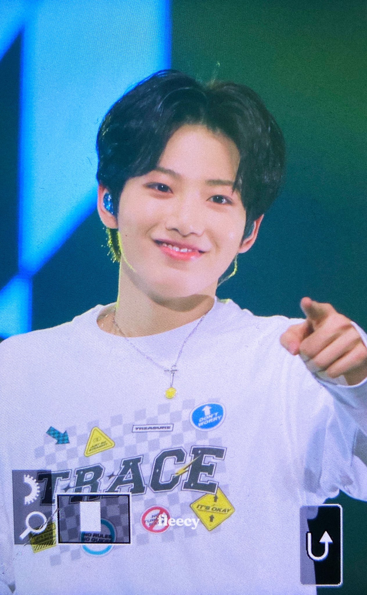 [잡담] 어떻게 안 사랑해요 이렇게 웃고만 있는데.. | 인스티즈