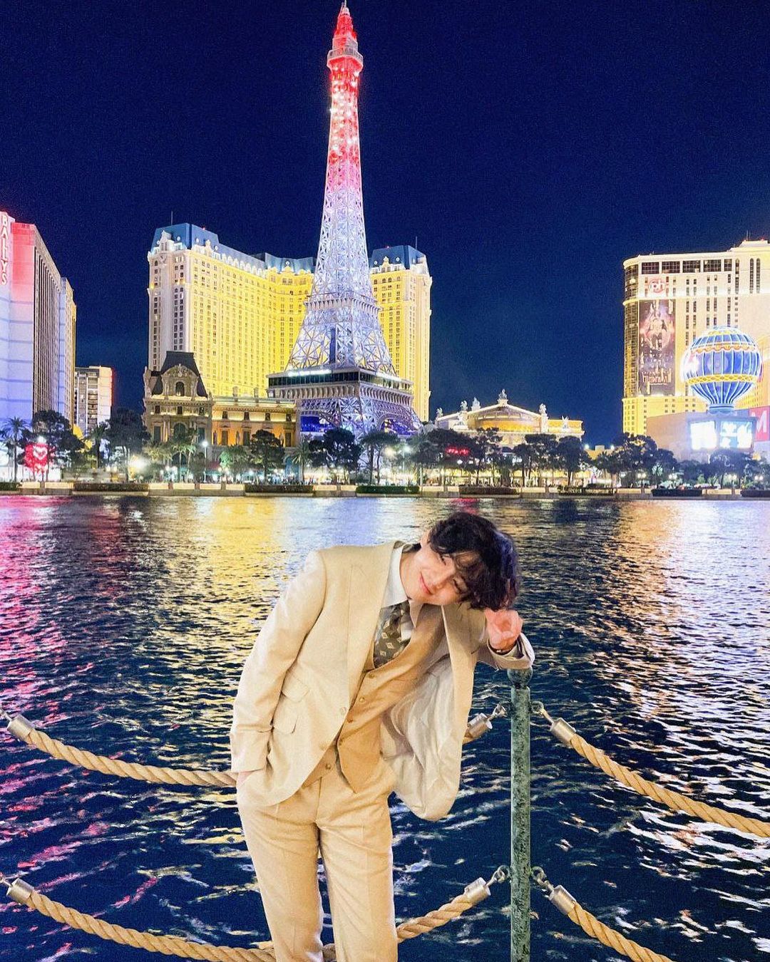 [잡담] 김태형 왜 요즘 사복 이런 거 입냐 | 인스티즈