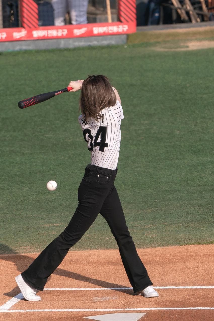 [잡담] 와 배이 기럭지.. | 인스티즈