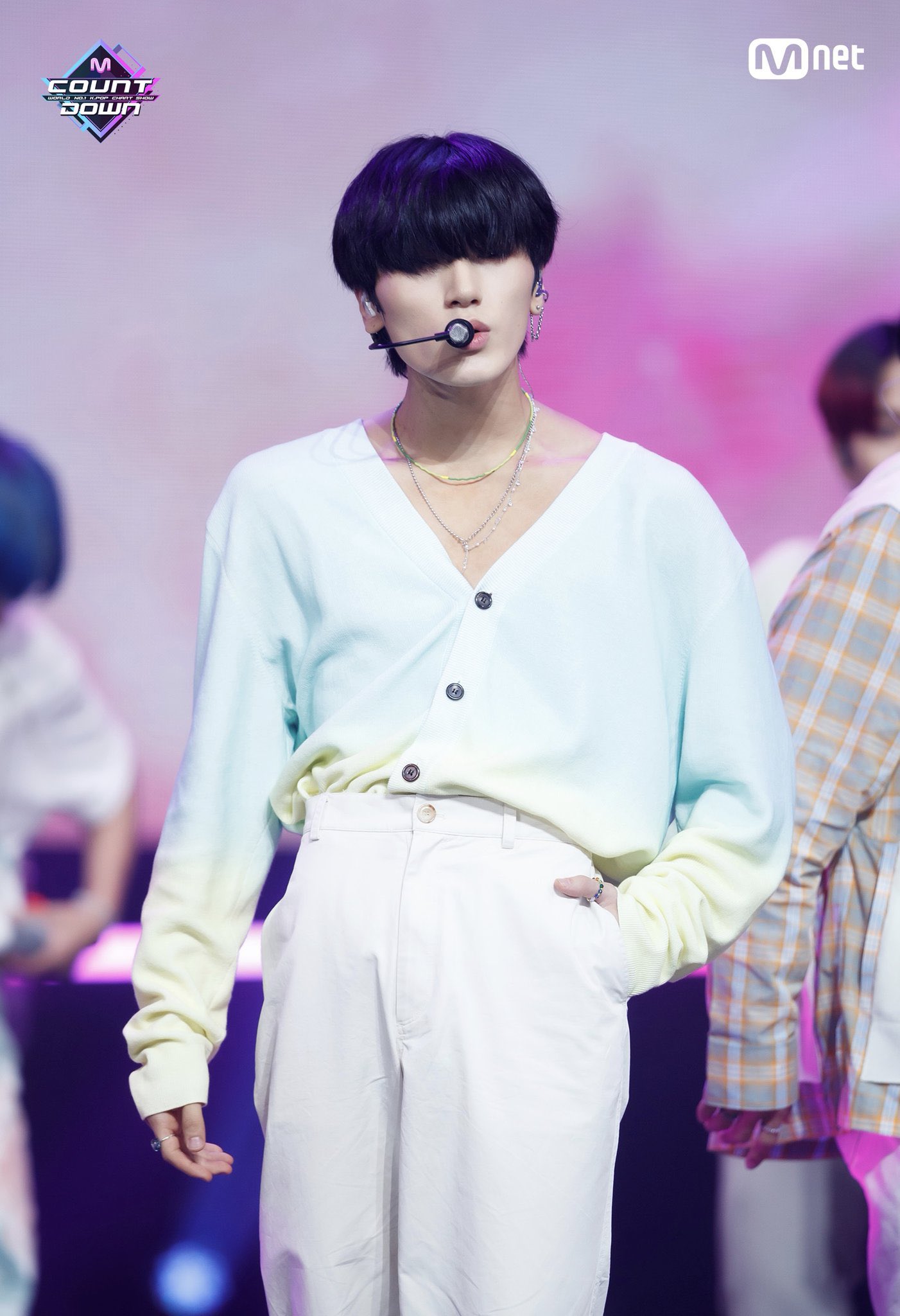 [잡담] hoxy 이 가디건 정보 아는 익... | 인스티즈