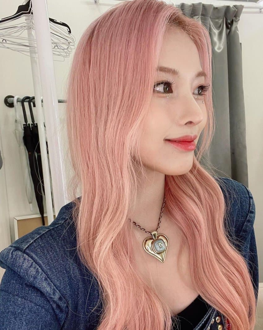 [잡담] 지니 너무 예쁘다.. | 인스티즈