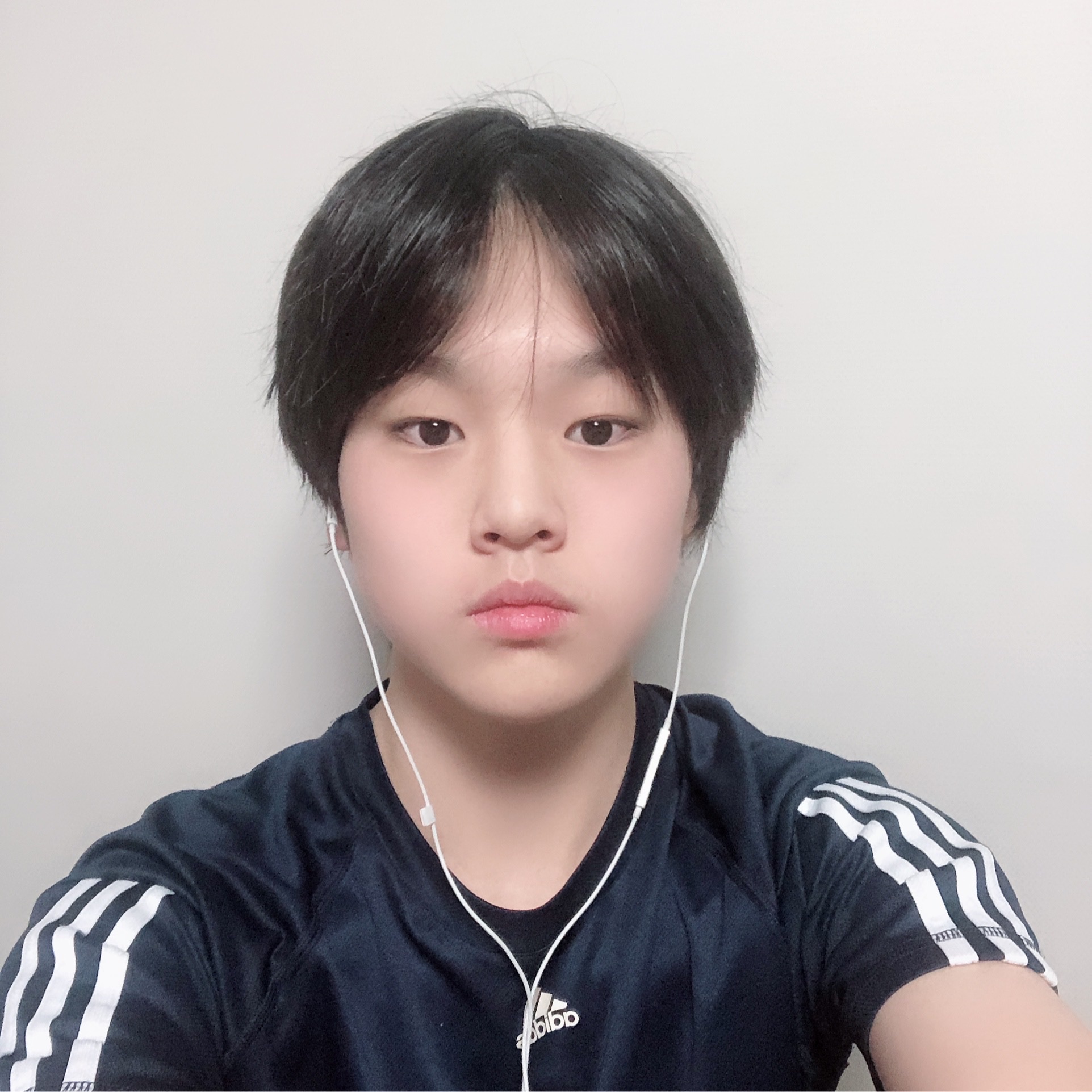 [잡담] 아니 남도현 진짜 애기때 사진 보내줬는데 진짜 애기야 | 인스티즈