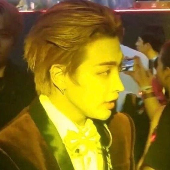 [잡담] 어떤 스타일링이든 찰떡같이 어울려서 스타일리스트가 온갖 실험 다 해본다는 게 학계의 정설.. | 인스티즈