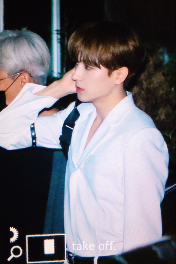 [잡담] 더보이즈 현재 연한 갈색머리 할때마다 심신의 안정이 옴 | 인스티즈