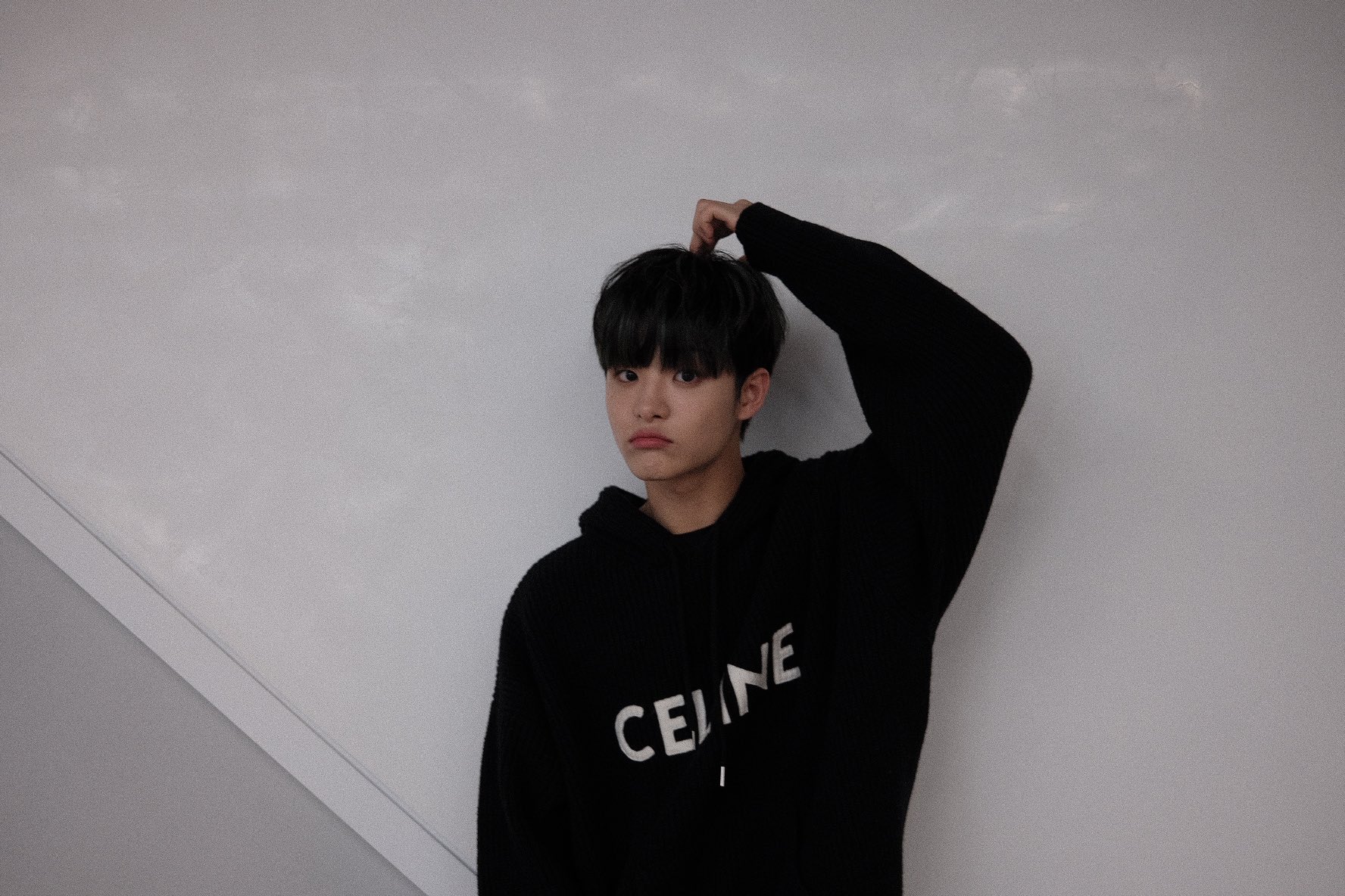 [잡담] 트레저 지훈이 사히 사진 잘 찍는다고 생각했는데 | 인스티즈