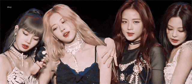 [잡담] 블핑 4명이서 안는거 너무 따수워 | 인스티즈