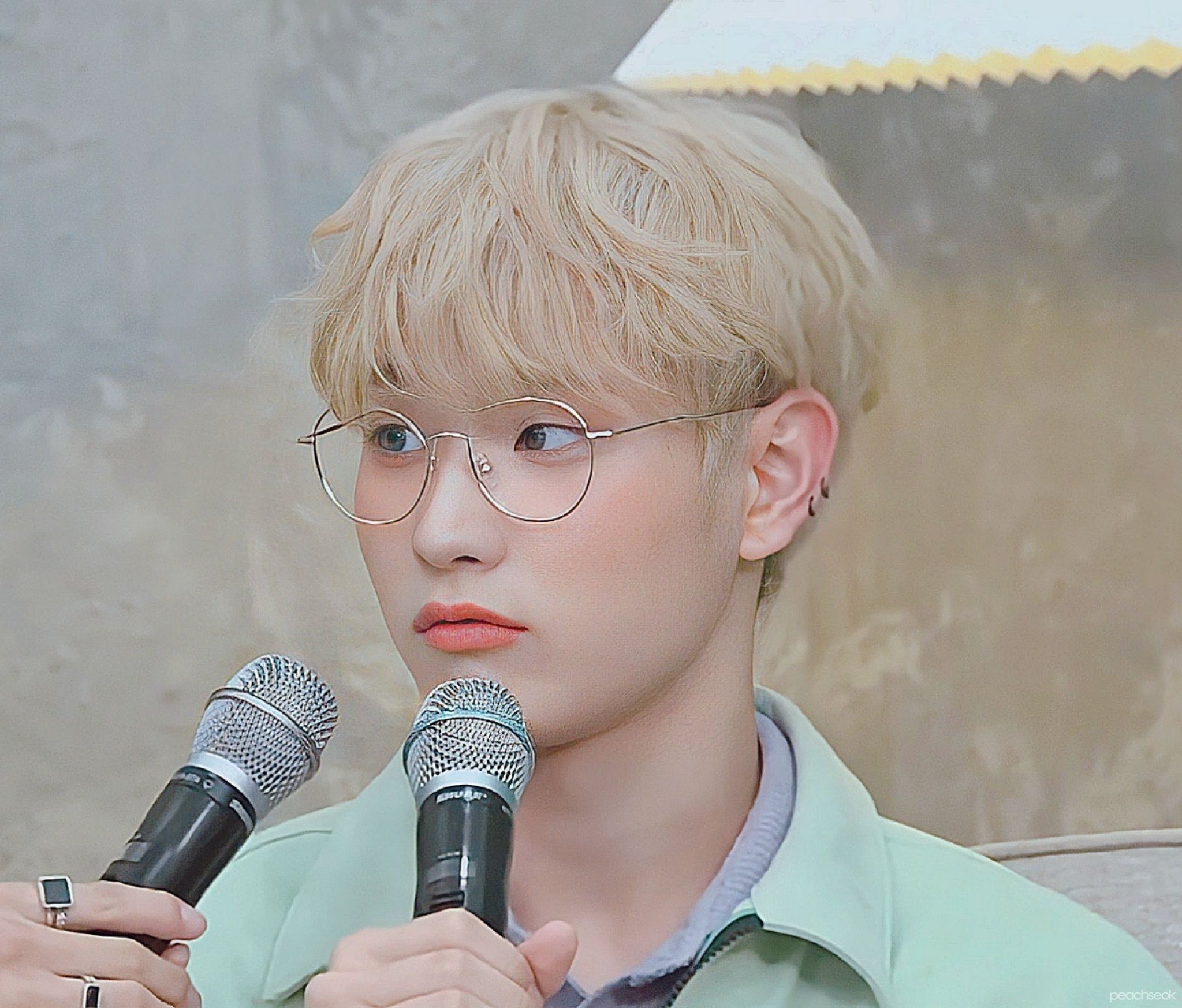 [잡담] 내가 요즘 빠진 키라키라 느낌의 아이돌 2명인데...🍑 | 인스티즈