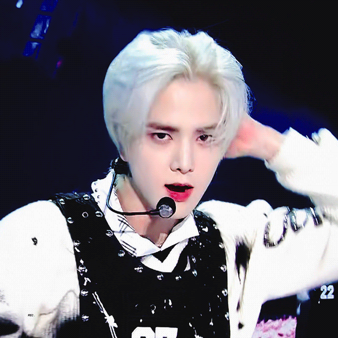 [잡담] 다들 김영훈 흑발 외칠때 난 백발 외친다……… | 인스티즈