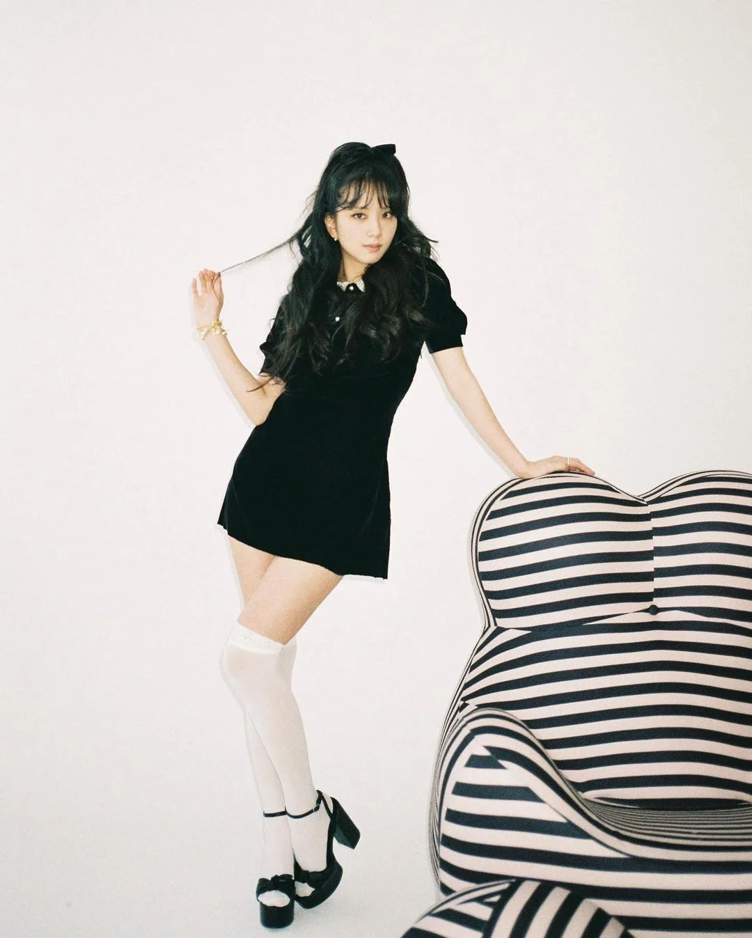 [잡담] 지수 정작 본인은 리본 싫어한다는데 | 인스티즈