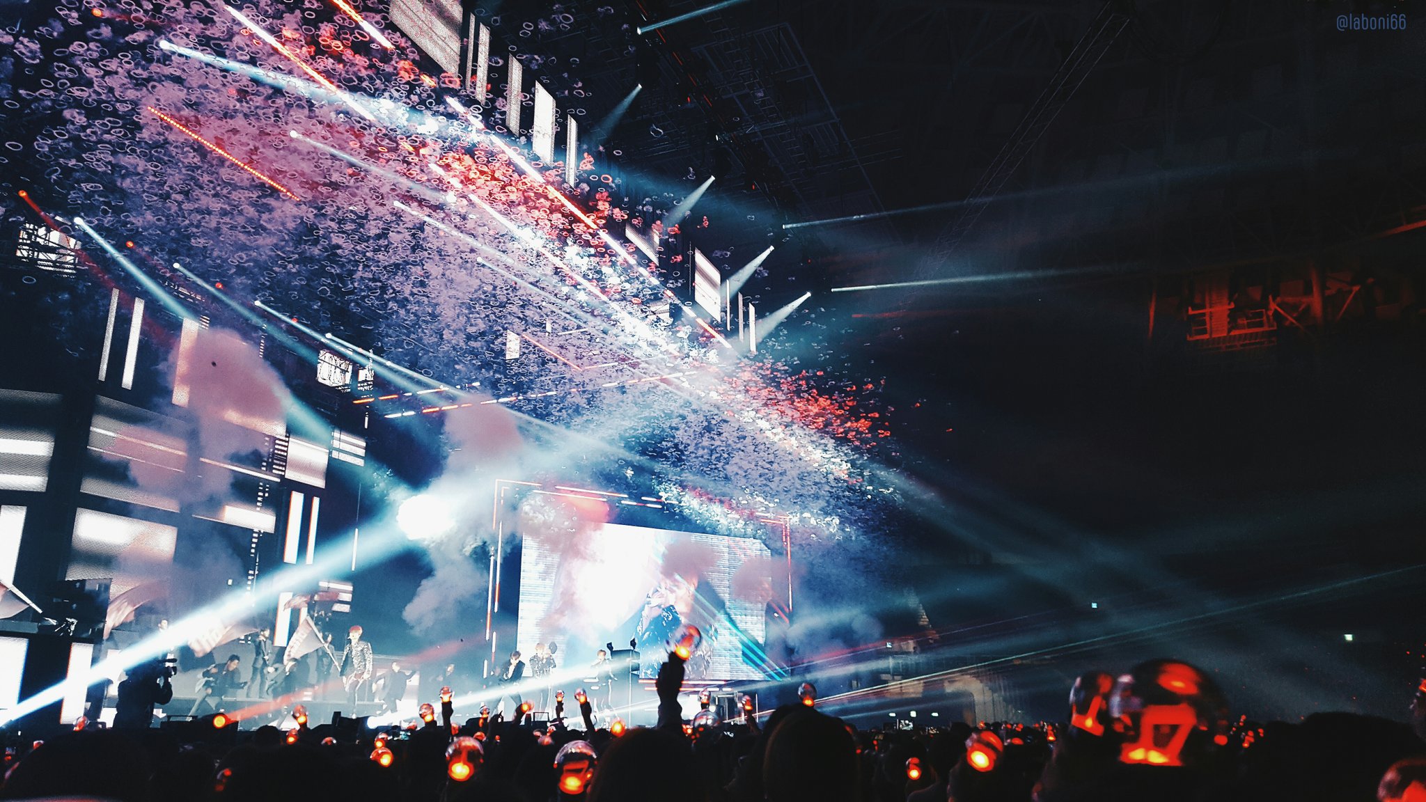 [잡담] 하이라이트 안보이는 하이라이트 콘서트사진 | 인스티즈