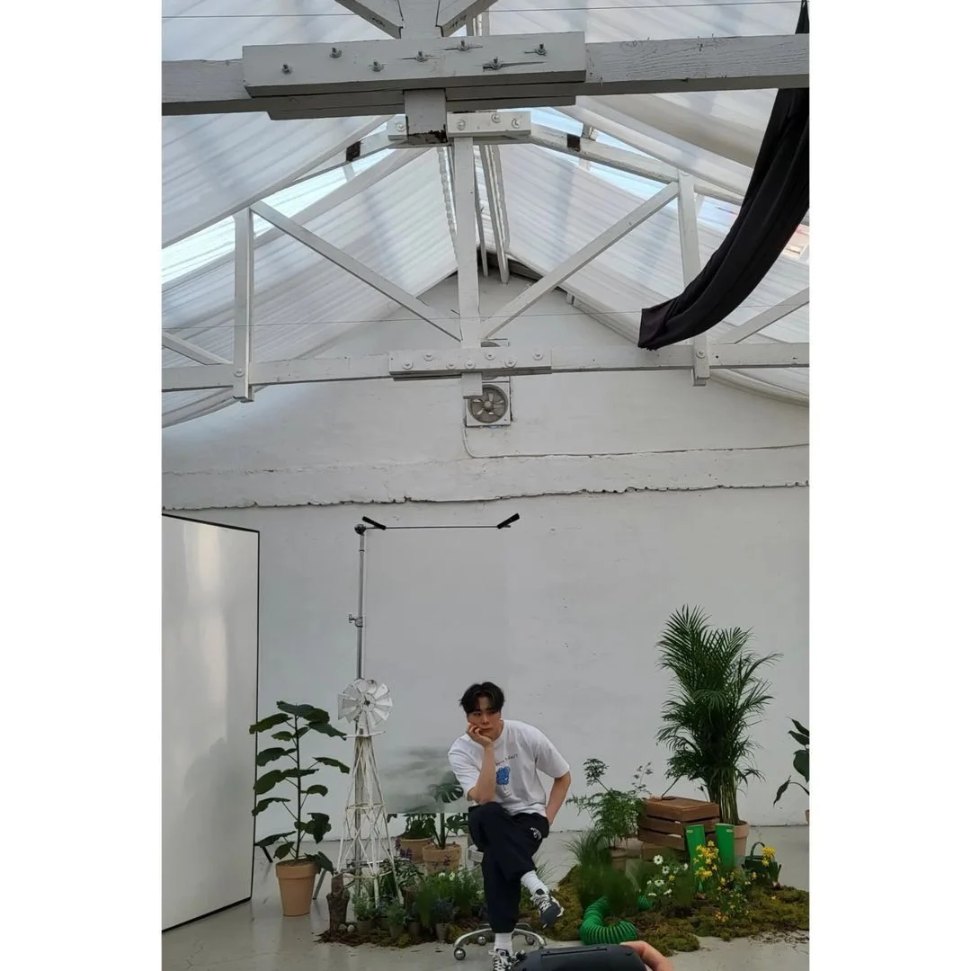 [잡담] 문빈 네이키드니스 잠옷이랑 폰케 진짜 귀여워 아악 ✨ | 인스티즈