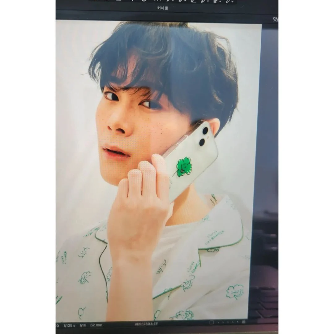 [잡담] 문빈 네이키드니스 잠옷이랑 폰케 진짜 귀여워 아악 ✨ | 인스티즈