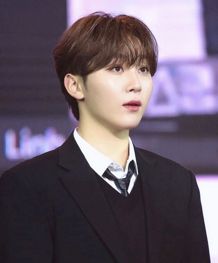 [잡담] 부승관 진짜 설레게 잘생기지 않았어? | 인스티즈