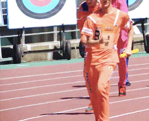 [잡담] 엑소가 아육대에서 가장 자신있던 경보에서 실격된 썰푼다 | 인스티즈