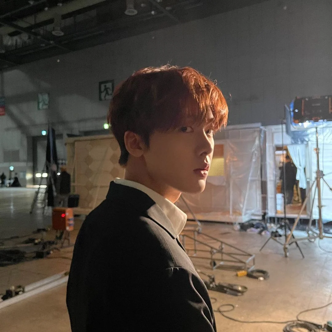 [잡담] 이 사진 보니깐 산하 젖살 진짜 많이 빠졌다 | 인스티즈