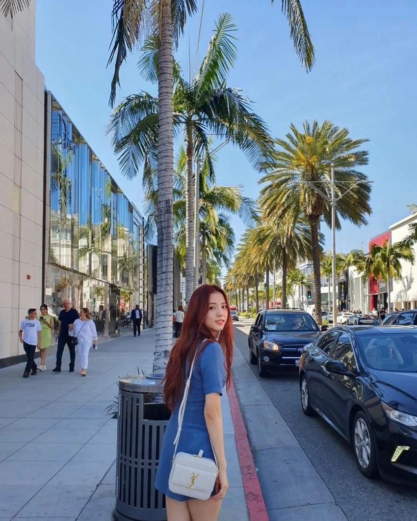 [잡담] 코첼라 때 지수 사진 신기하다 | 인스티즈