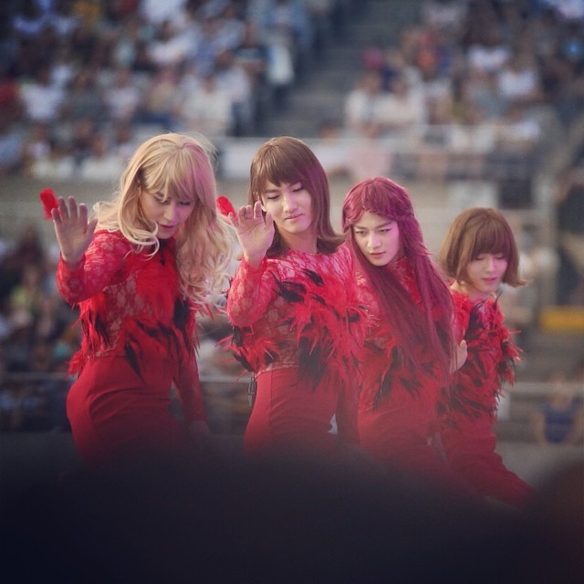 [잡담] 창민이랑 수호 썸띵 다시 춘 거 봐도봐도 개웃겨 | 인스티즈