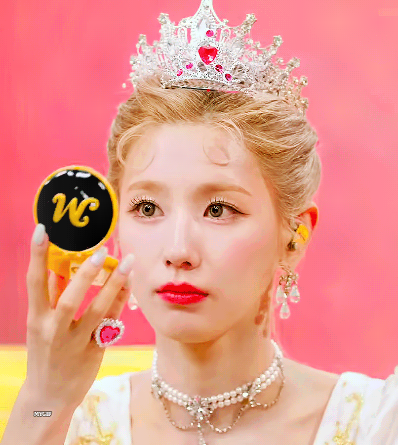 [잡담] 금발+공주 스타일링 한 조미연을 봐 | 인스티즈