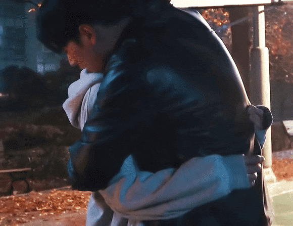 [잡담] 아 포옹 개설레진짜 | 인스티즈