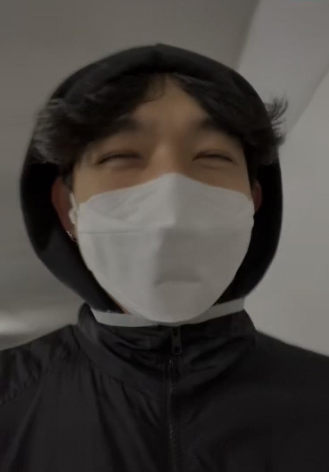 [잡담] 성진 브이앱 렉걸린얼굴 진짜귀엽다 | 인스티즈