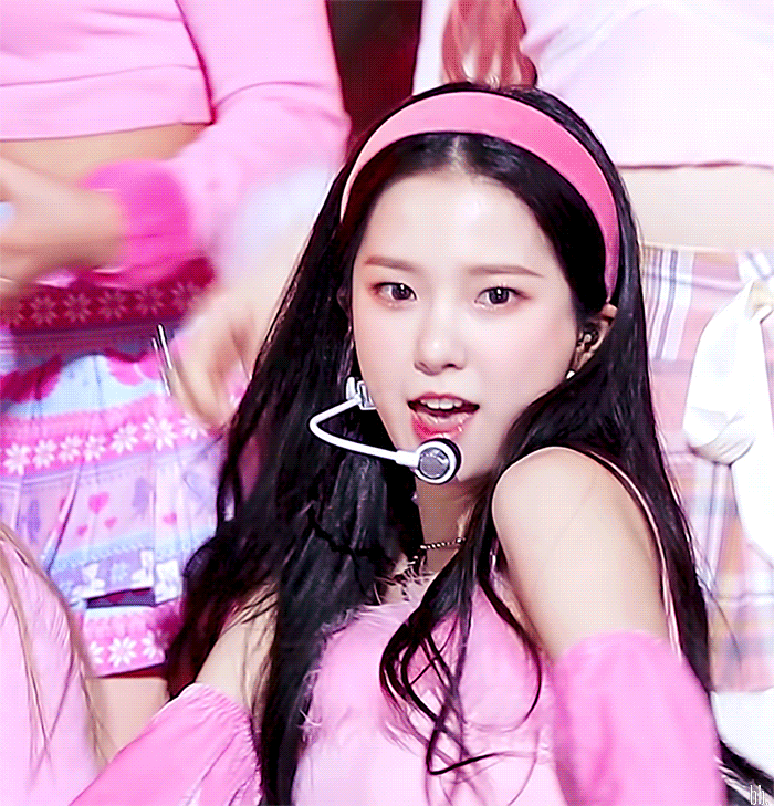 [잡담] 케플러 유진 이 언니 토끼나라 공주 아닐리...🐇 | 인스티즈