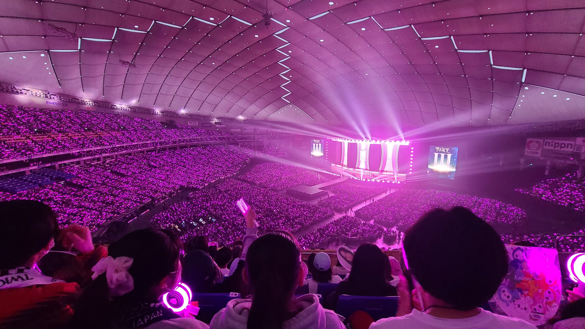 [잡담] 진짜 트와 도쿄돔 관객석 짜릿하다 짜릿해 | 인스티즈