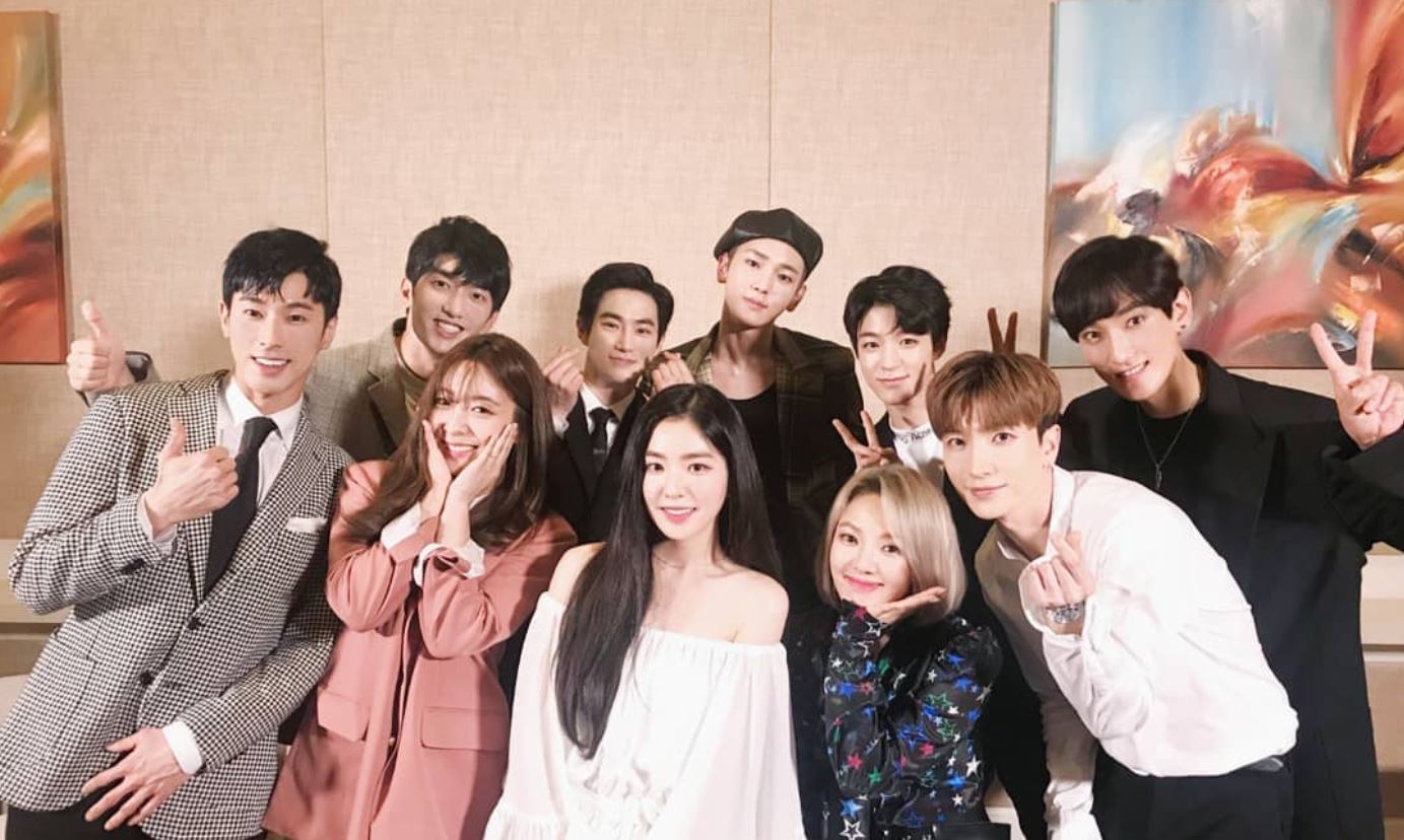 [잡담] 슴 대표모임 사진??? 이 사진 왜케 이상하지ㅋㅋㅋㅋ | 인스티즈