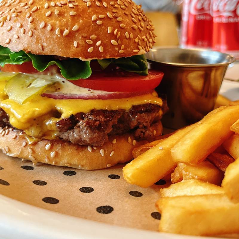 다들 들어오지마 버거 자랑 사진임 | 인스티즈