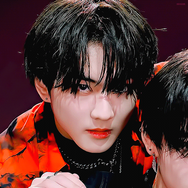 [잡담] 양정원 이 얼굴로 춤까지 잘추는거 짜증남.... | 인스티즈