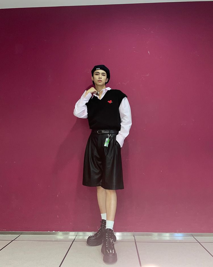 [잡담] 요즘 내 최애..... 너무 내 완식남이야 | 인스티즈