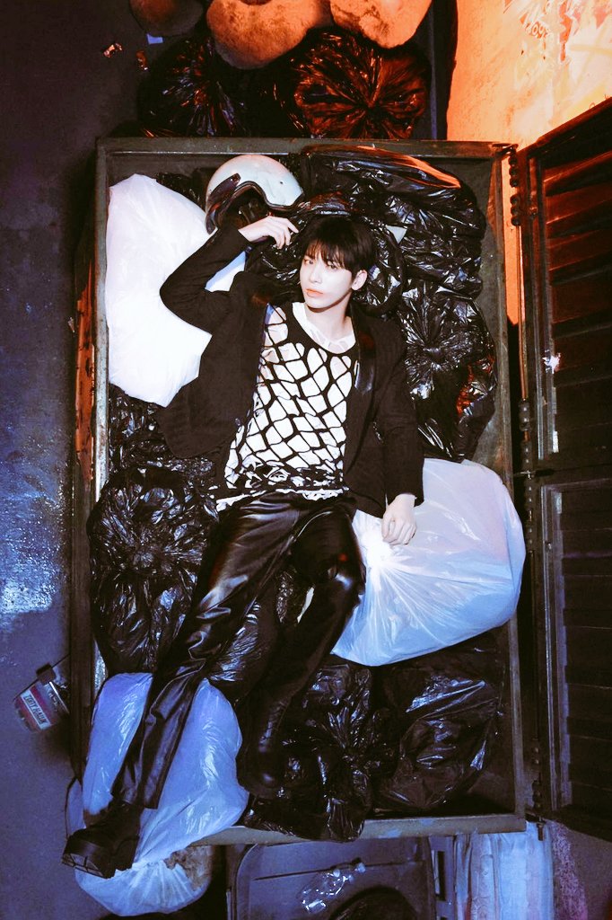 [잡담] 축하합니다 강태현씨 포브스 선정이 딸 누워있는 게 잘어울리는 아이돌에 선정되셨습니다 | 인스티즈