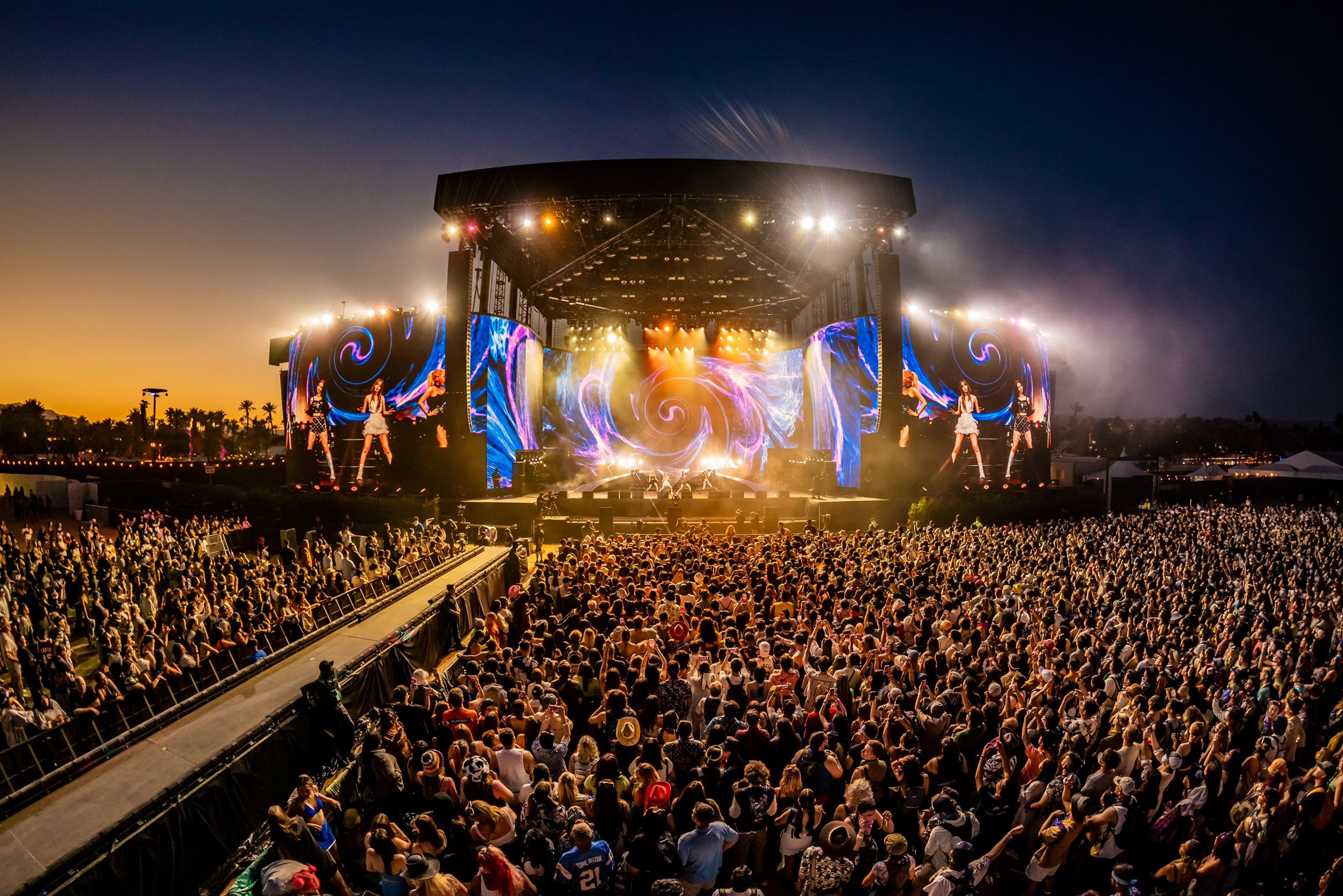 [잡담] 에스파 무대 사람 없다면서 ㅋㅋㅋㅋ | 인스티즈