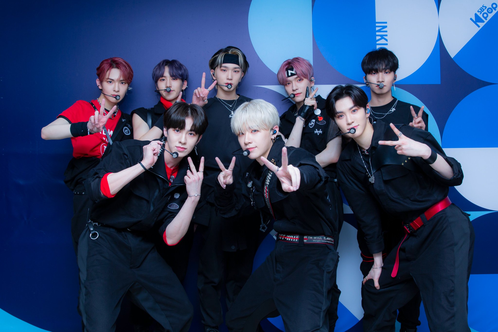 [잡담] 인기가요 착장포토 주는 거 정말 좋은 거구나....? | 인스티즈